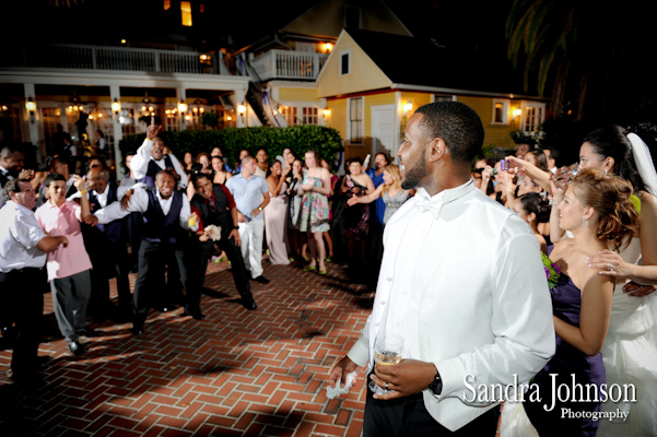 Best The Courtyard at Lake Lucerne Wedding photographer - Sandra Johnson (SJFoto.com)
